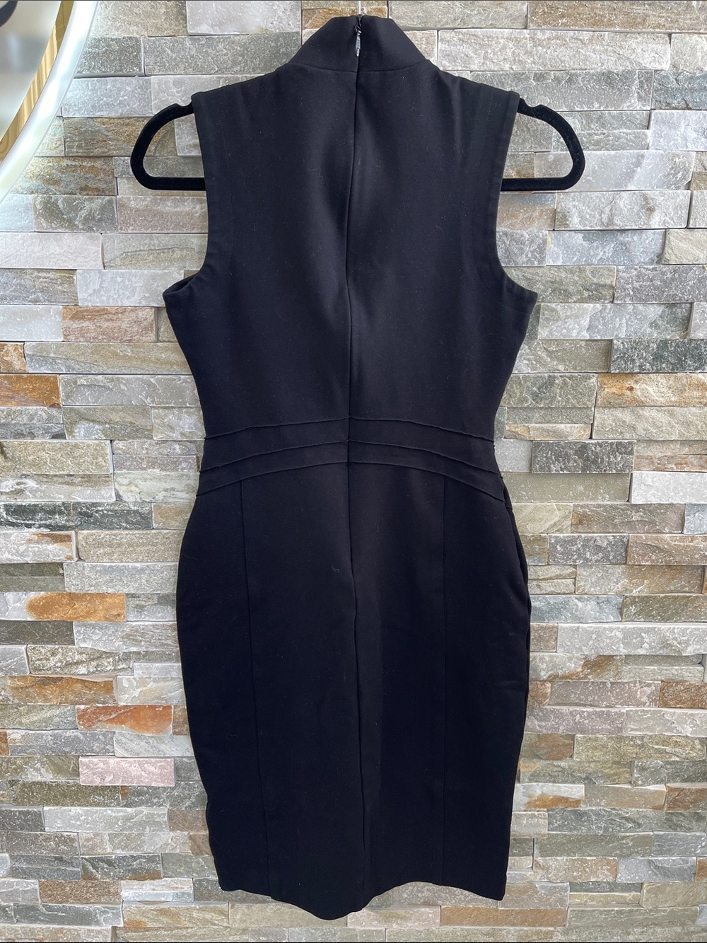 🎁 Marciano Annalicia Mock-Neck Dress - Picture 2 of 4